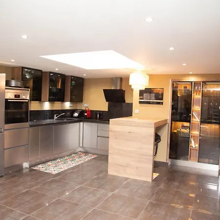 Exceptionnel Loft De 250 M2 *